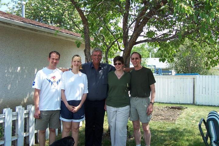 fathersday02.jpg - Father's dad. Brian, Julie, Rudy, Barb & I.