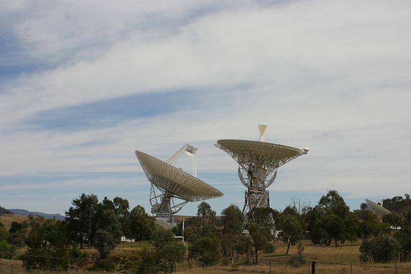 IMG_3842.JPG - They use these giant dishes to communicate to NASA space craft throughout the solar system.