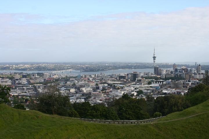 IMG_1468.JPG - Downtown Auckland, New Zealand.  This is taken from the top of Mt. Eden, an extinct volcano.